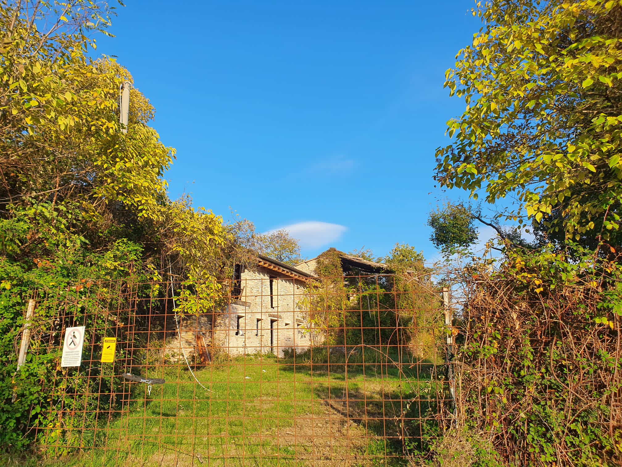 RUSTICO CASALE – CAVASO DEL TOMBA (TV) –